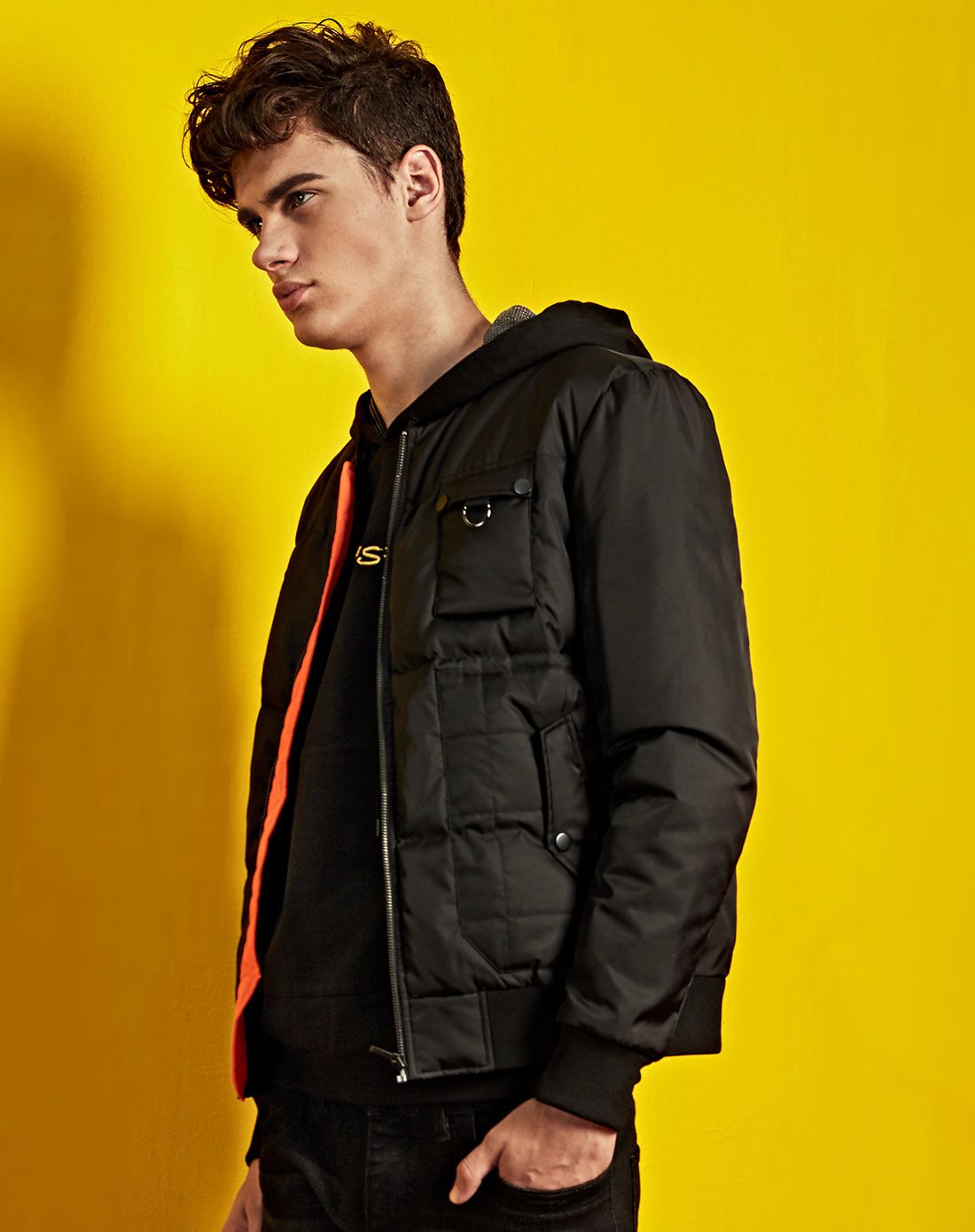 卡宾cabbeen lifestyle男装冬季清仓专场黑色舒适基础百搭羽绒服