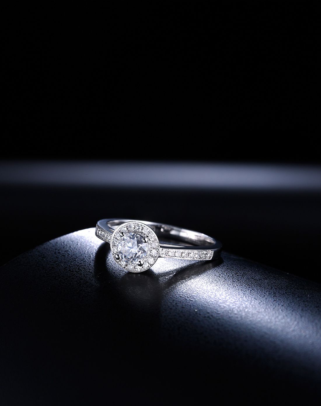 喜钻 新品18k金fg色钻石女戒