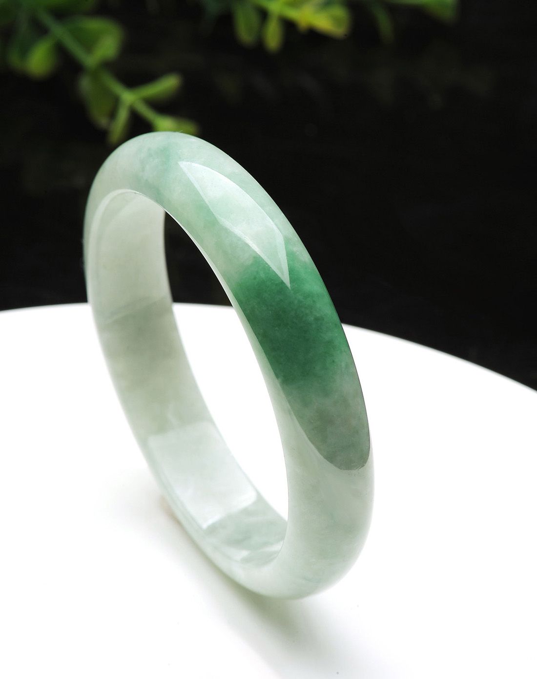 tamina 天然a货翡翠豆种飘花手镯内径57-58mm