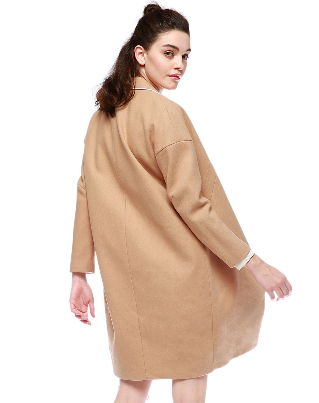 betu/百图时尚简约百搭杏色大衣