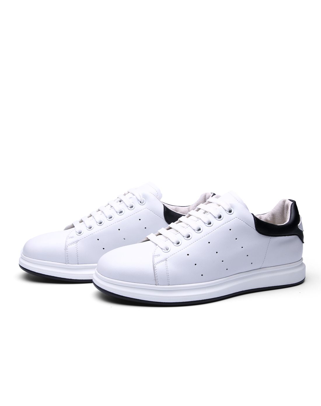 白色黑边时尚男鞋潮流小白鞋男士休闲鞋百搭潮鞋学生板鞋