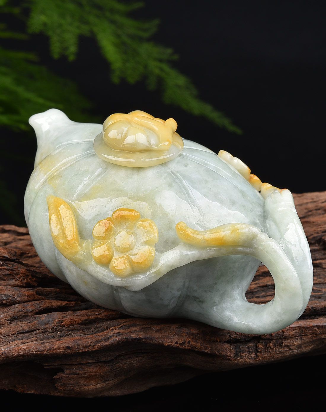 亿珍阁 a货浅绿黄翡梅花南瓜翡翠茶壶摆件附证书