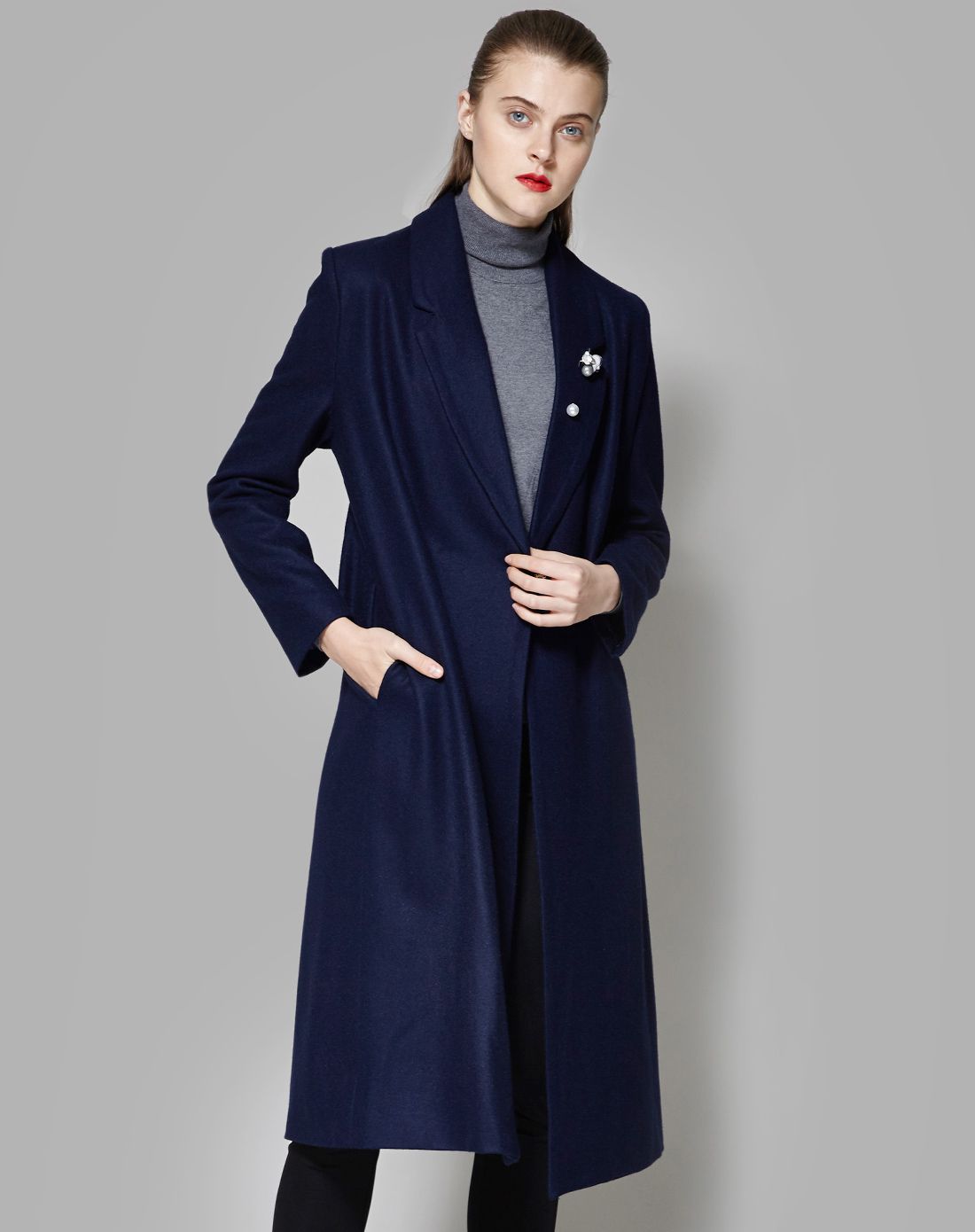 亨奴hono女装专场 深蓝优雅ol中长款呢料大衣 商品编码:d7606109 收藏