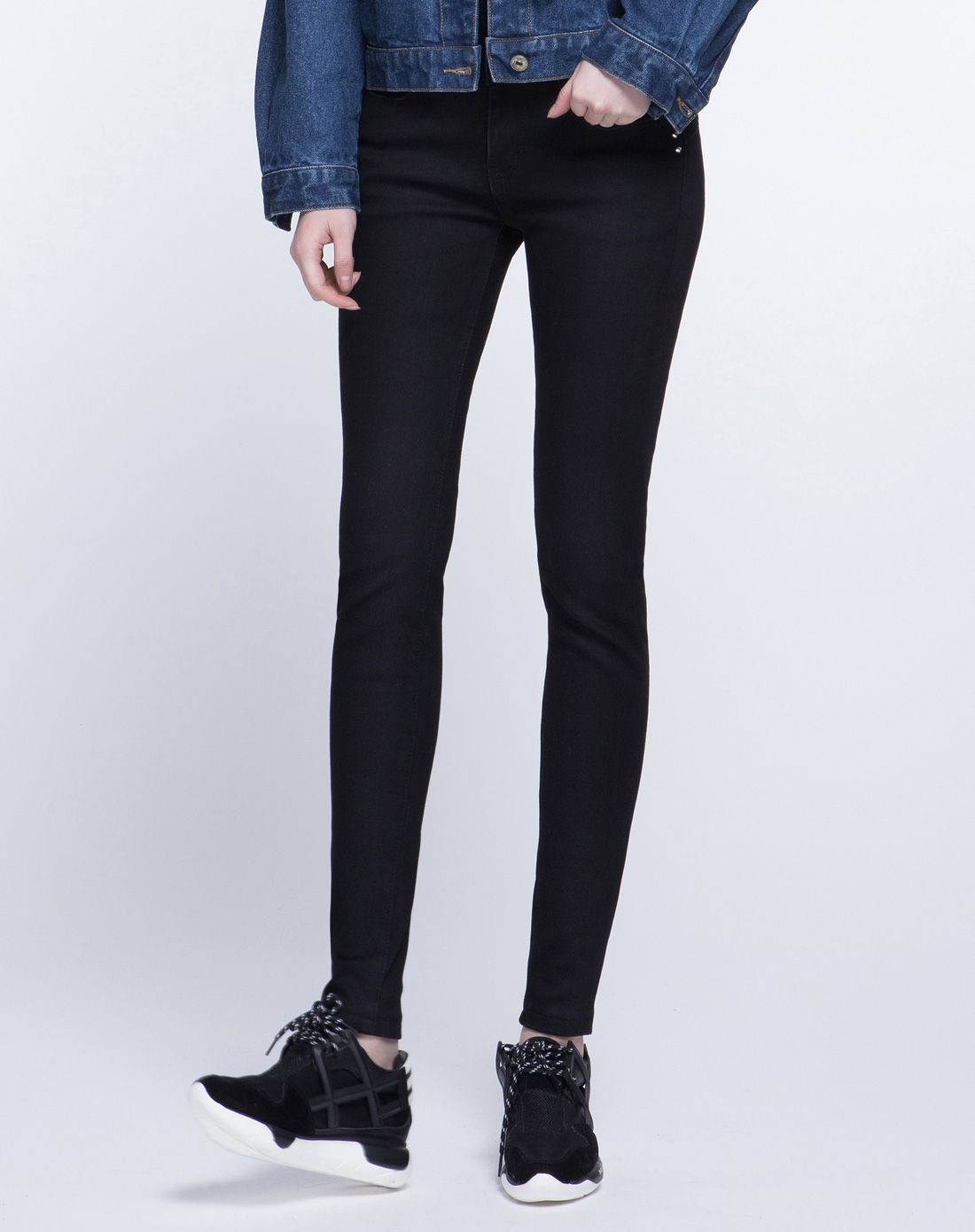 女款中腰裤边镶钻加绒保暖牛仔长裤黑色