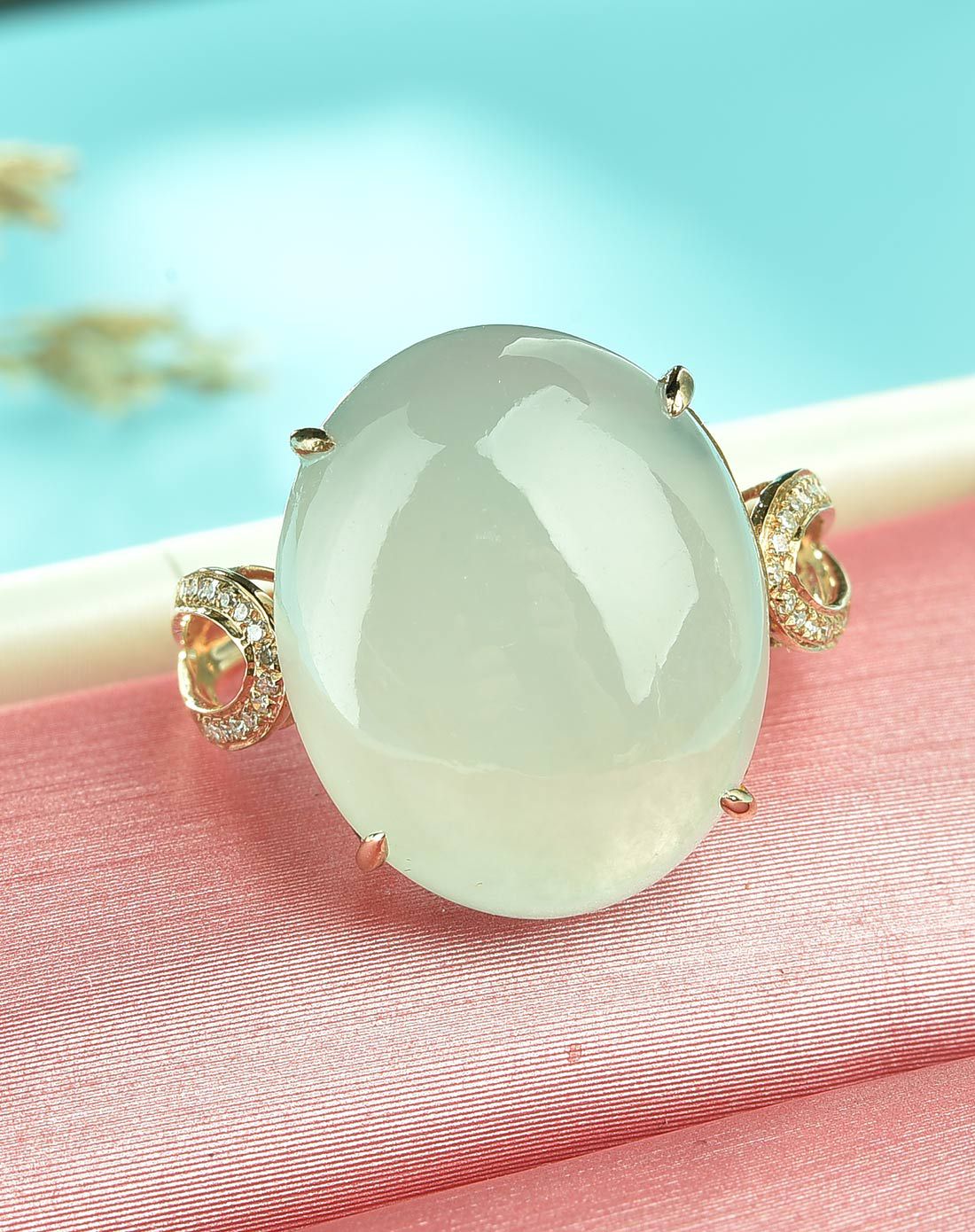 亿珍阁 大气18k金镶嵌a货椭圆形12#翡翠戒指附证书