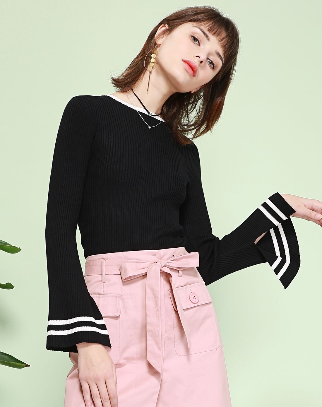 betu/百图撞色开叉阔袖长袖上衣黑色