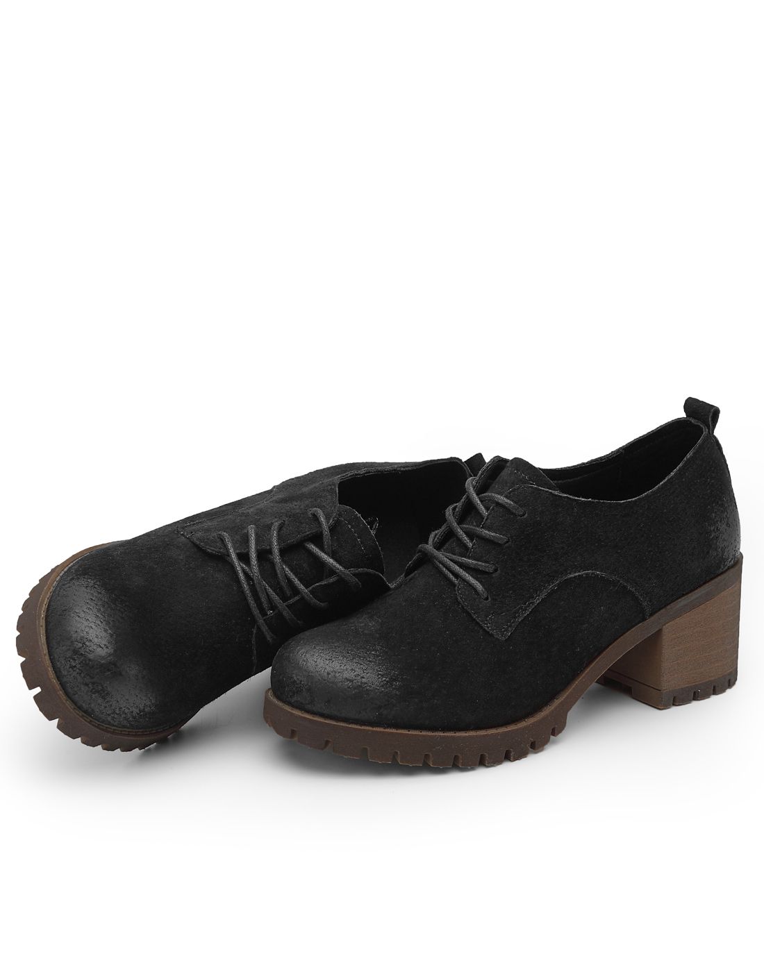 2017年新款猪皮革女式休闲鞋黑色