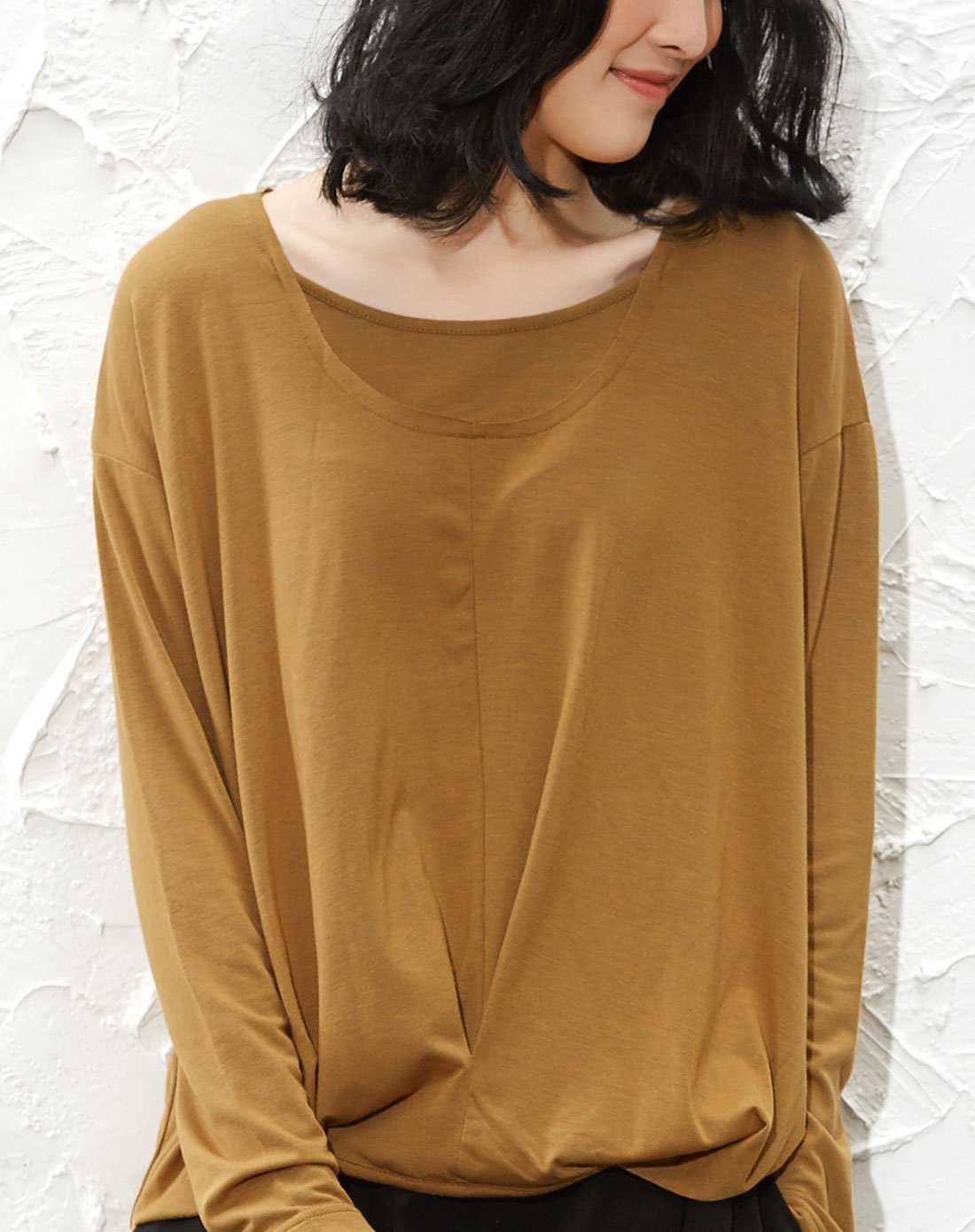 女装春季挂肩针织衫黄咖色