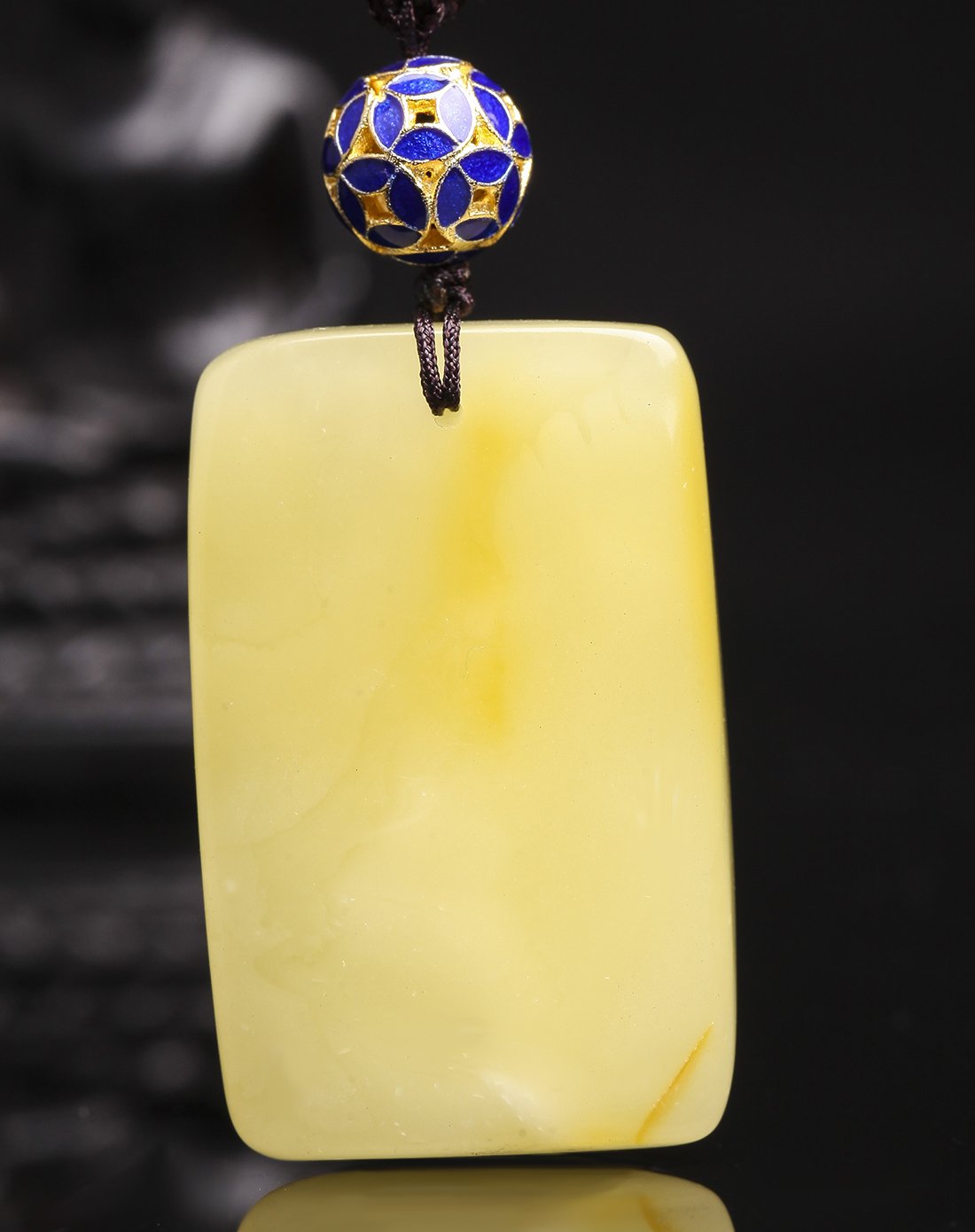 mary windsor 白花蜜无事牌琥珀蜜蜡吊坠附证书净重6g