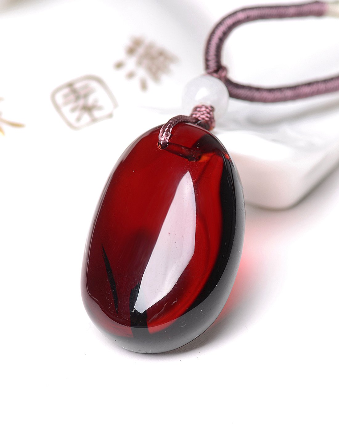 天然酒红色血珀吊坠/琥珀挂件/琥珀吊坠