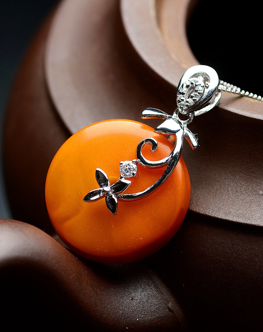 kimani s925银镶天然琥珀老蜡平安怀古吊坠黄色