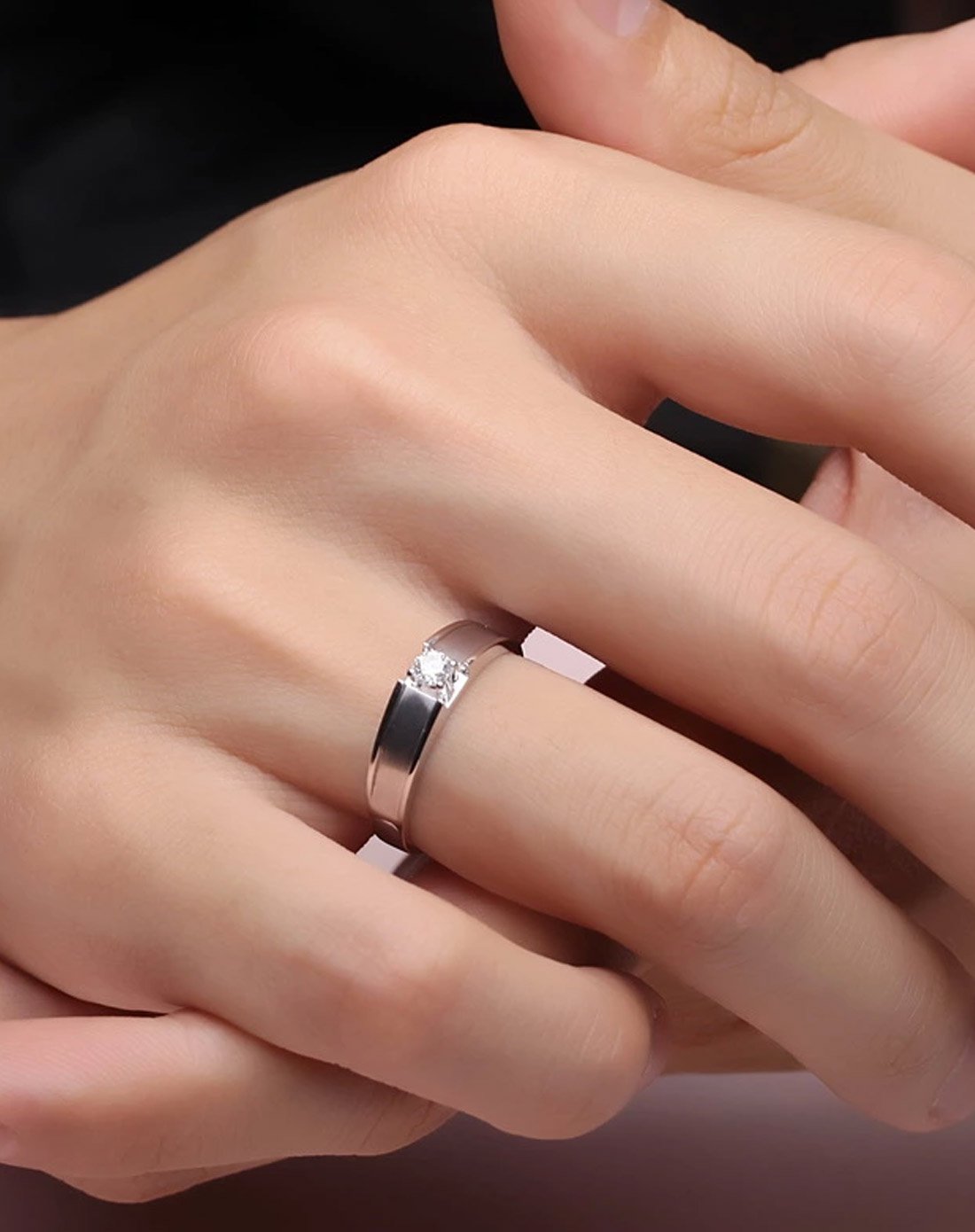 珂兰 白18k金经典霸气结婚钻石男戒 睿智