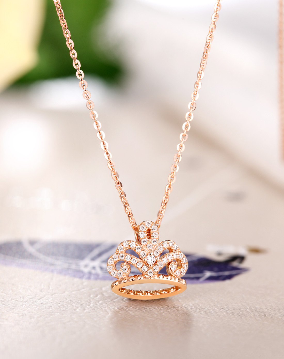 珂兰 轻奢18k金钻石吊坠 公主皇冠