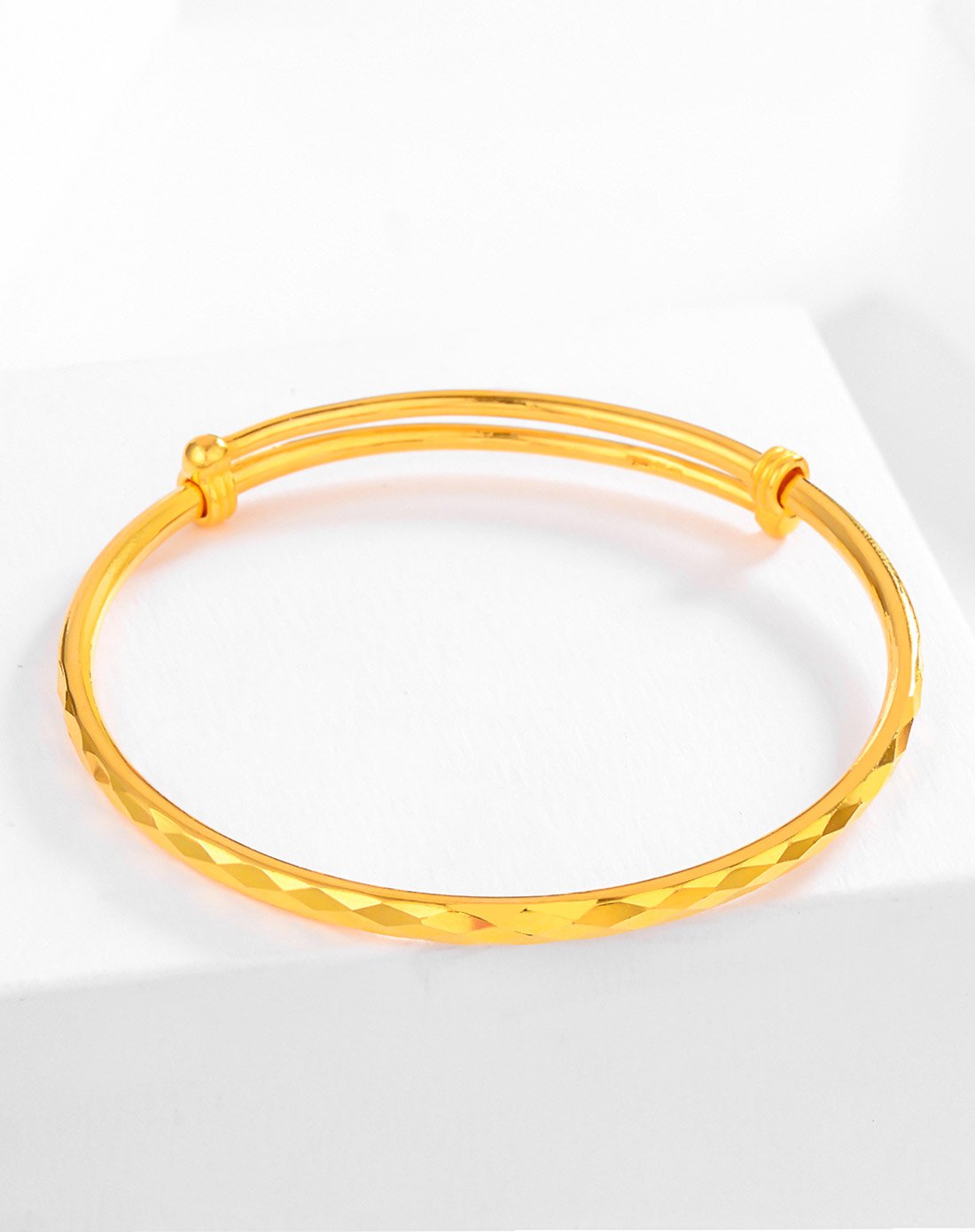 中国黄金 足金水立方手镯约26.71克