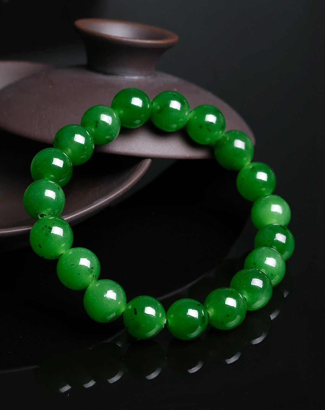 东方翡翠 优雅 10mm菠菜绿天然和田碧玉手链
