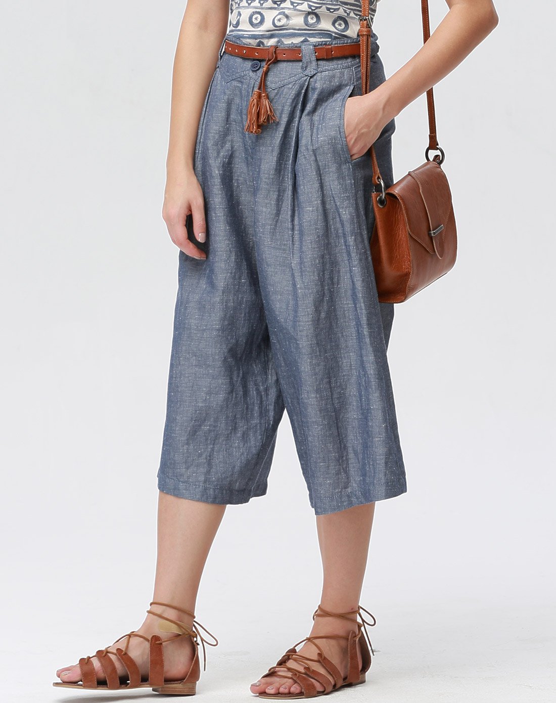 谜底宽松棉麻直筒八分裤女