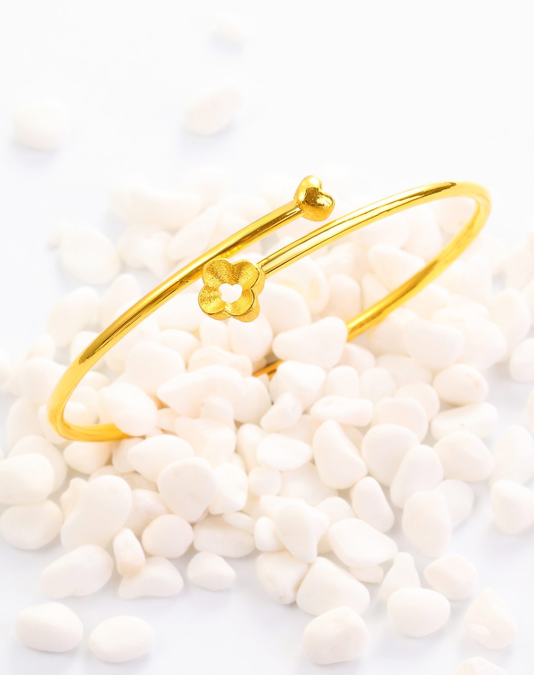 曼卡龙 足金四叶草手镯(计价)