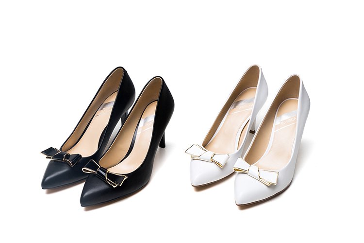 接吻猫kisscat女鞋专场 专柜同步 2017年头层羊皮休闲风长尖头高跟细