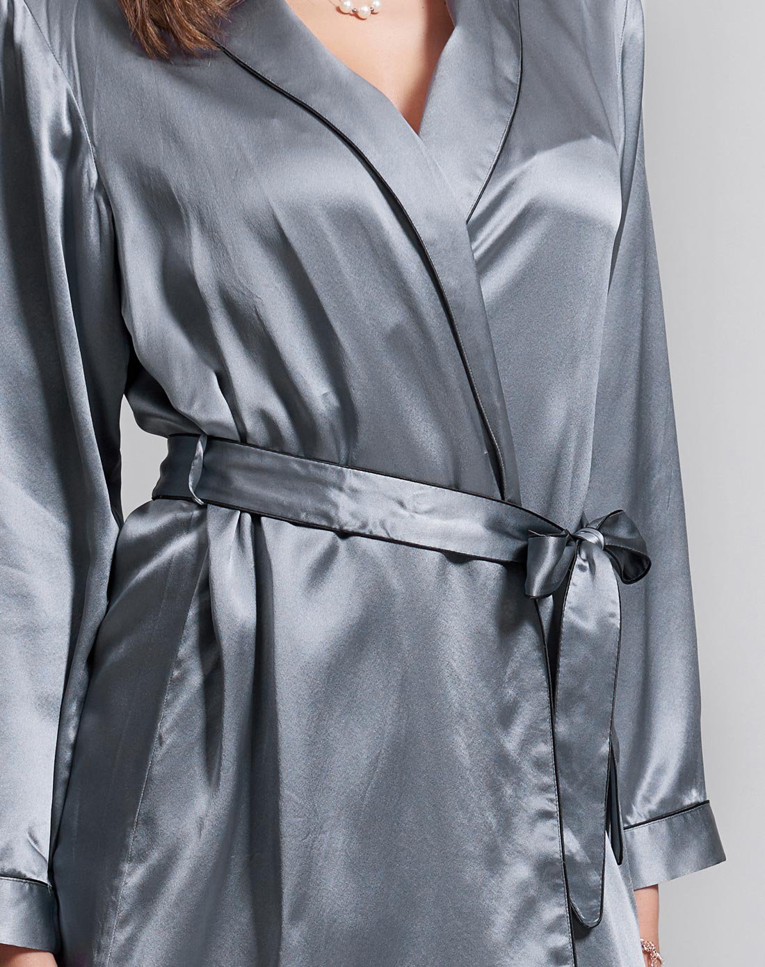 桑蚕丝欧风简约青果领睡袍