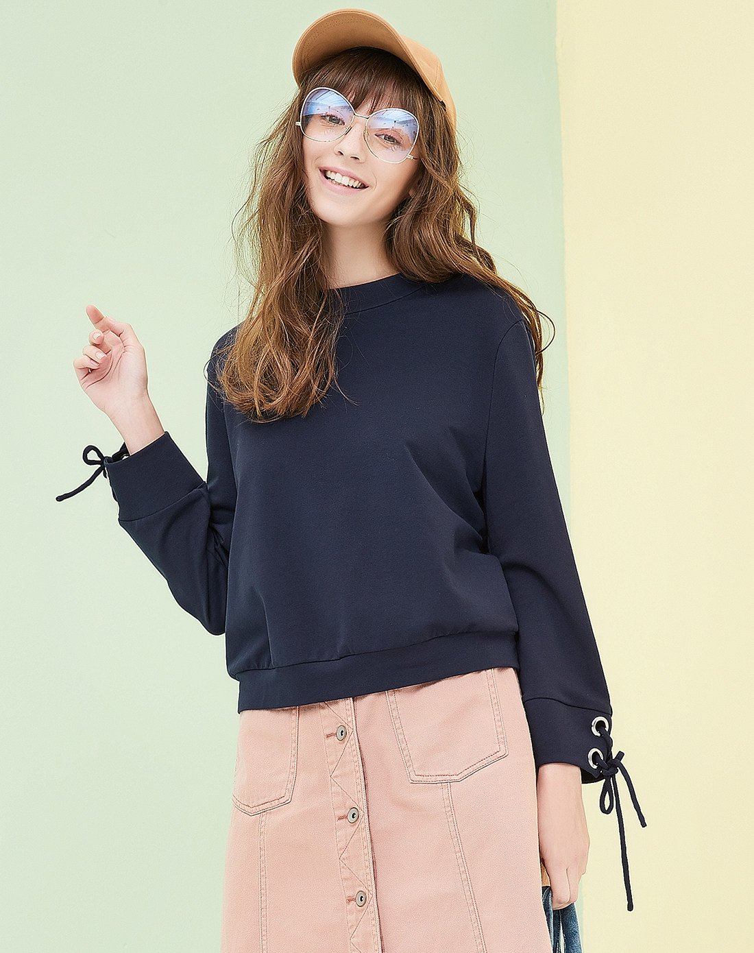 圆领套头时尚袖口休闲系带卫衣卡其色