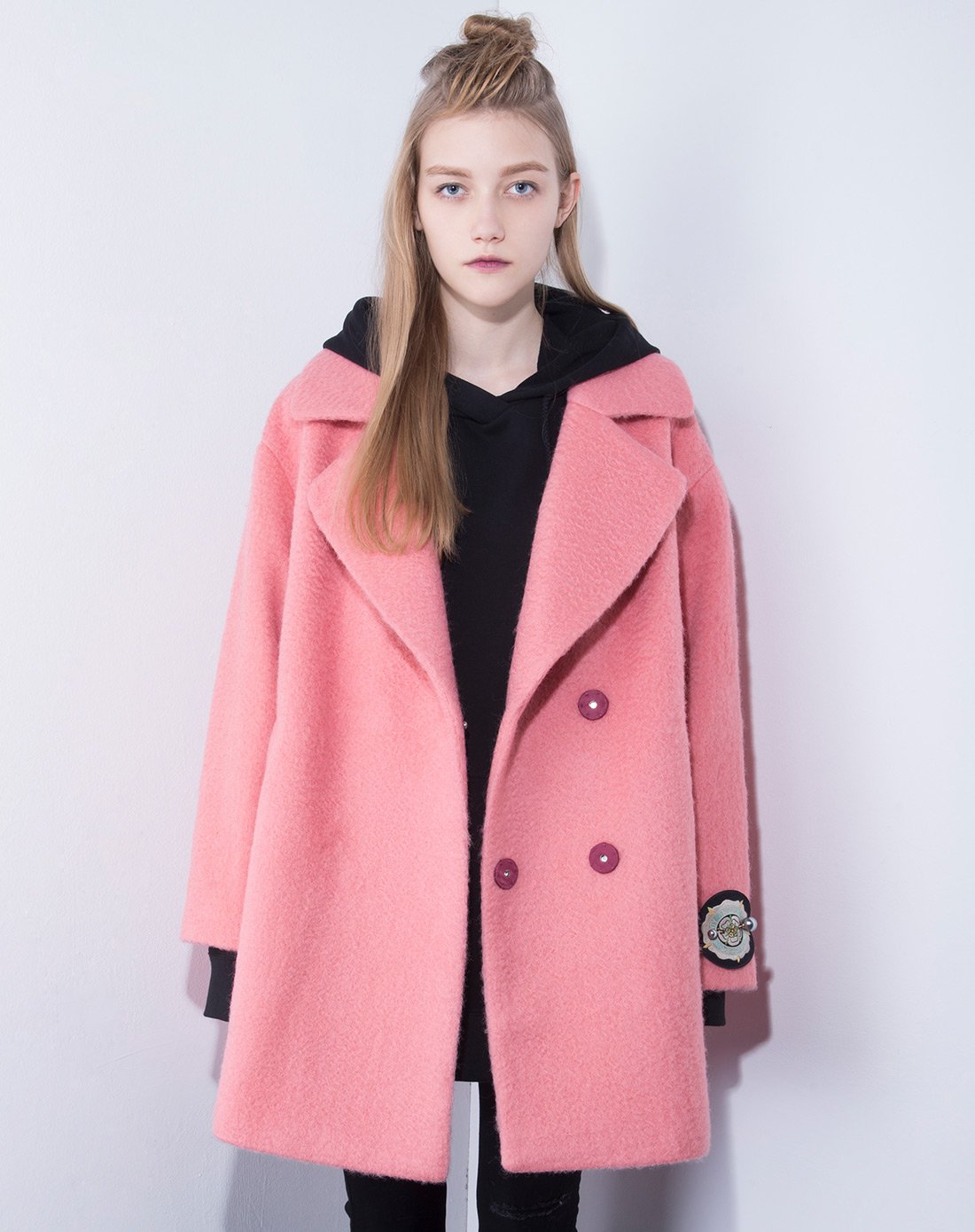 翻领暗扣宽松中长款毛呢大衣外套桃红色