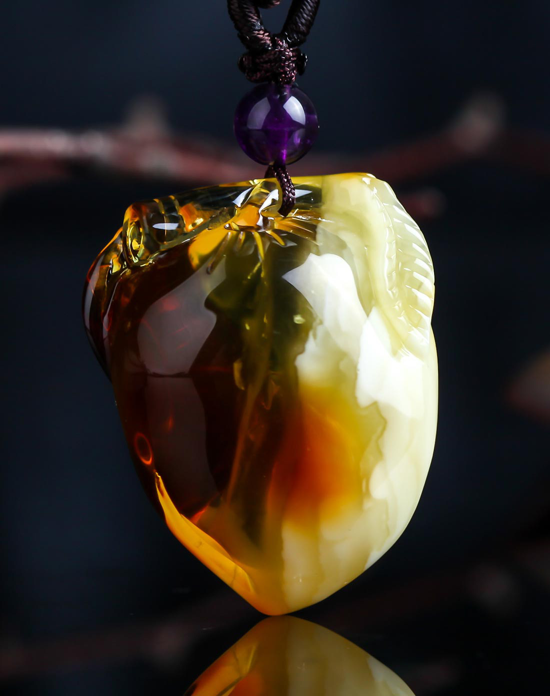 穗南 俏色半蜜半珀长寿安康仙桃蜜蜡挂件(含绳)8g