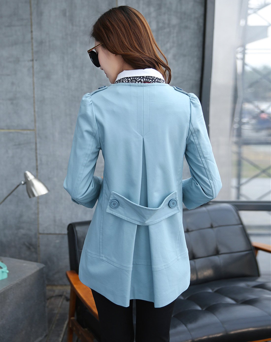 时尚百搭休闲款风衣