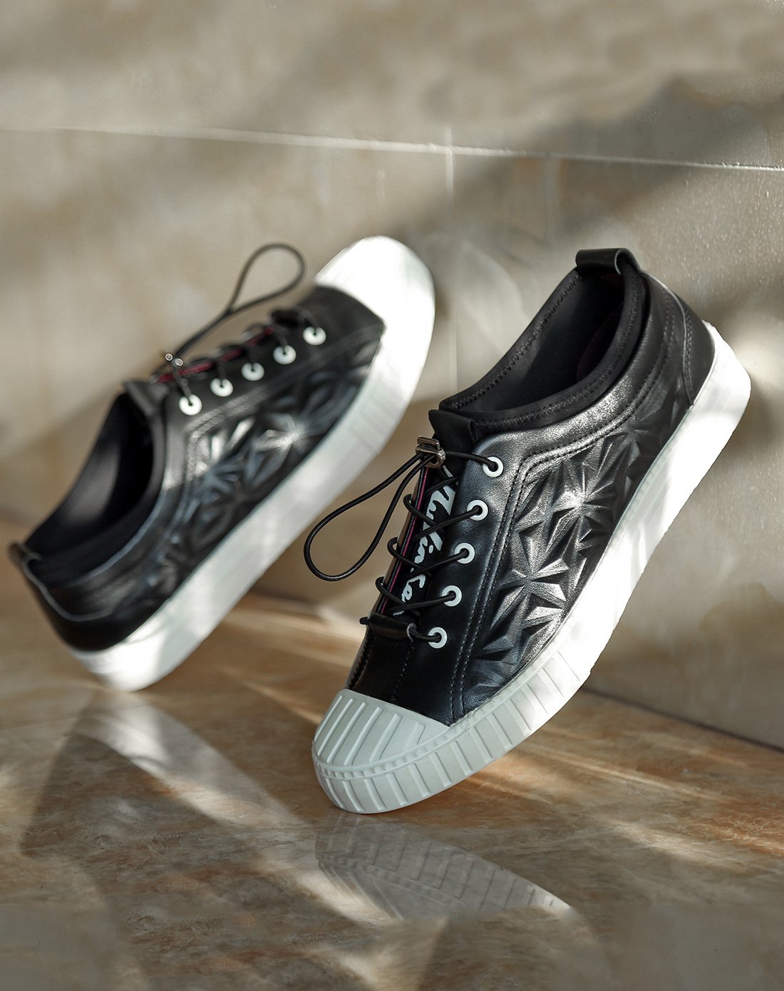 潮流时尚 男士牛皮舒适套脚板鞋