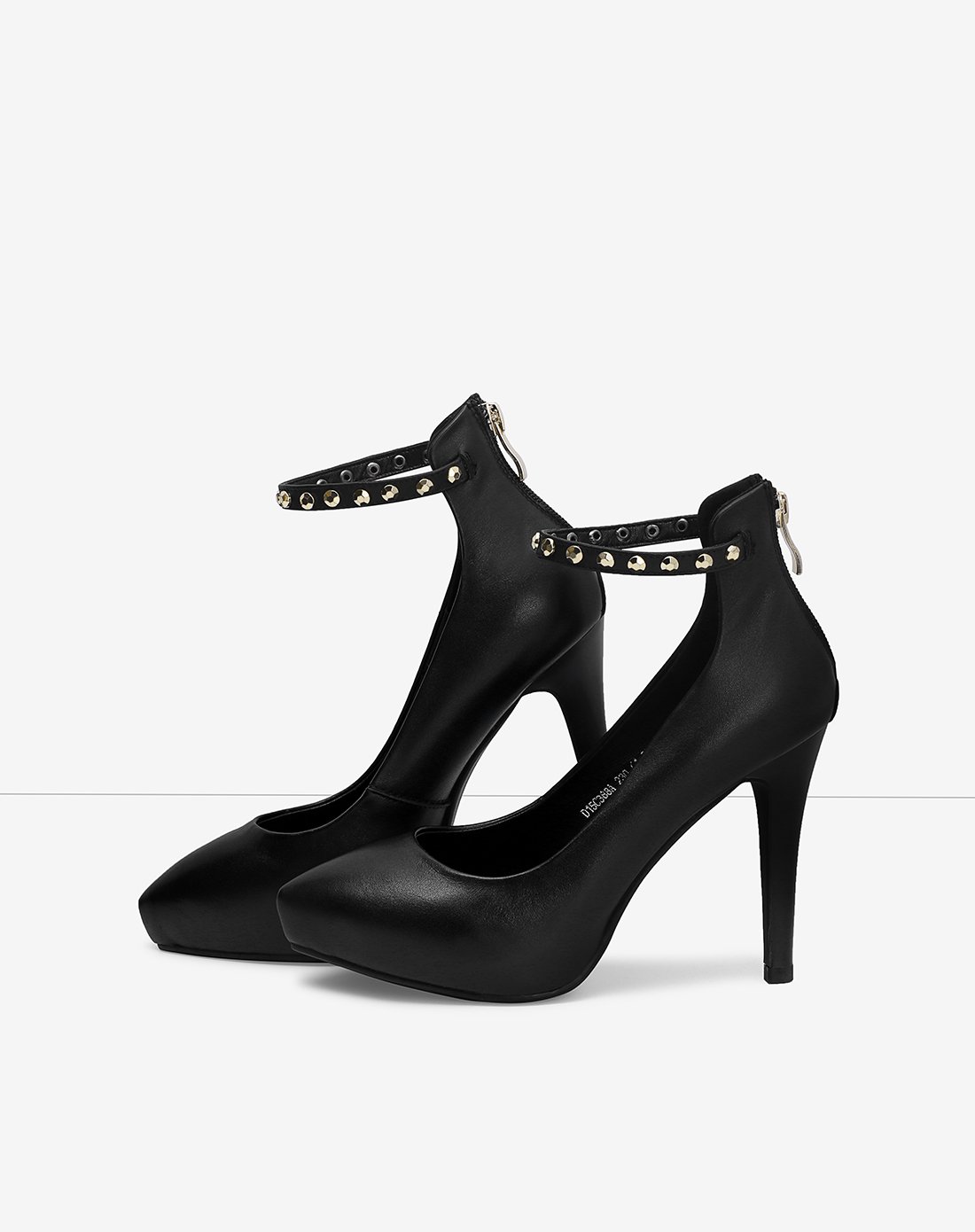 夏季新品单鞋女铆钉细跟尖头一字扣浅口ol高跟上班鞋