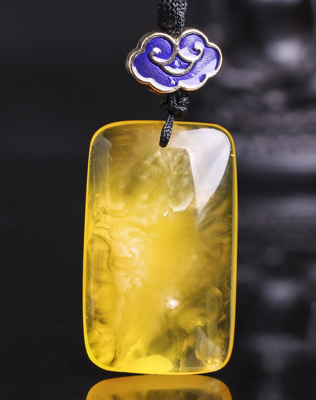 mary windsor 金包蜜无事牌琥珀吊坠4.14g附证书