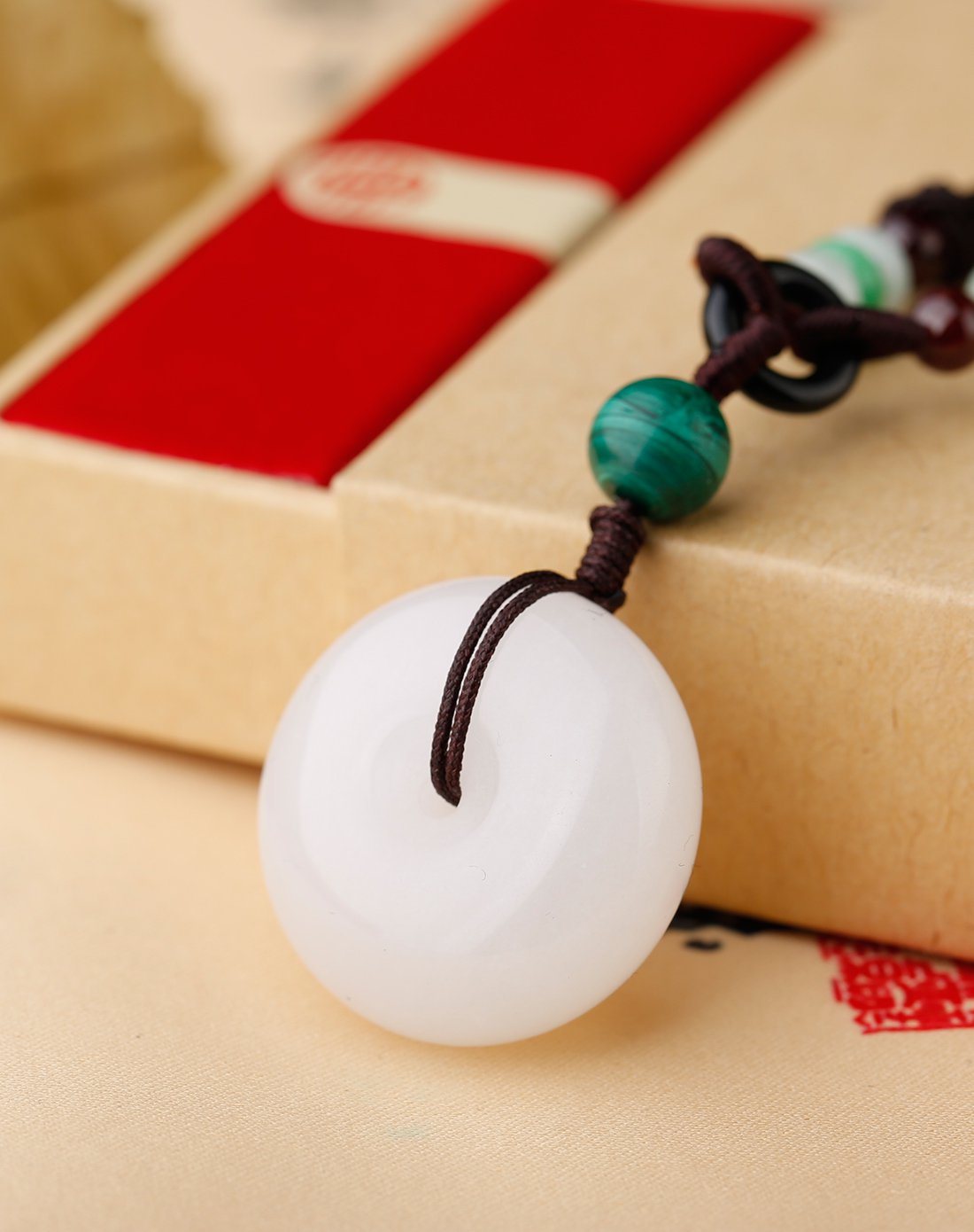 慈元阁 开光昆仑山白玉平安扣吊坠 -孔雀石顶珠款