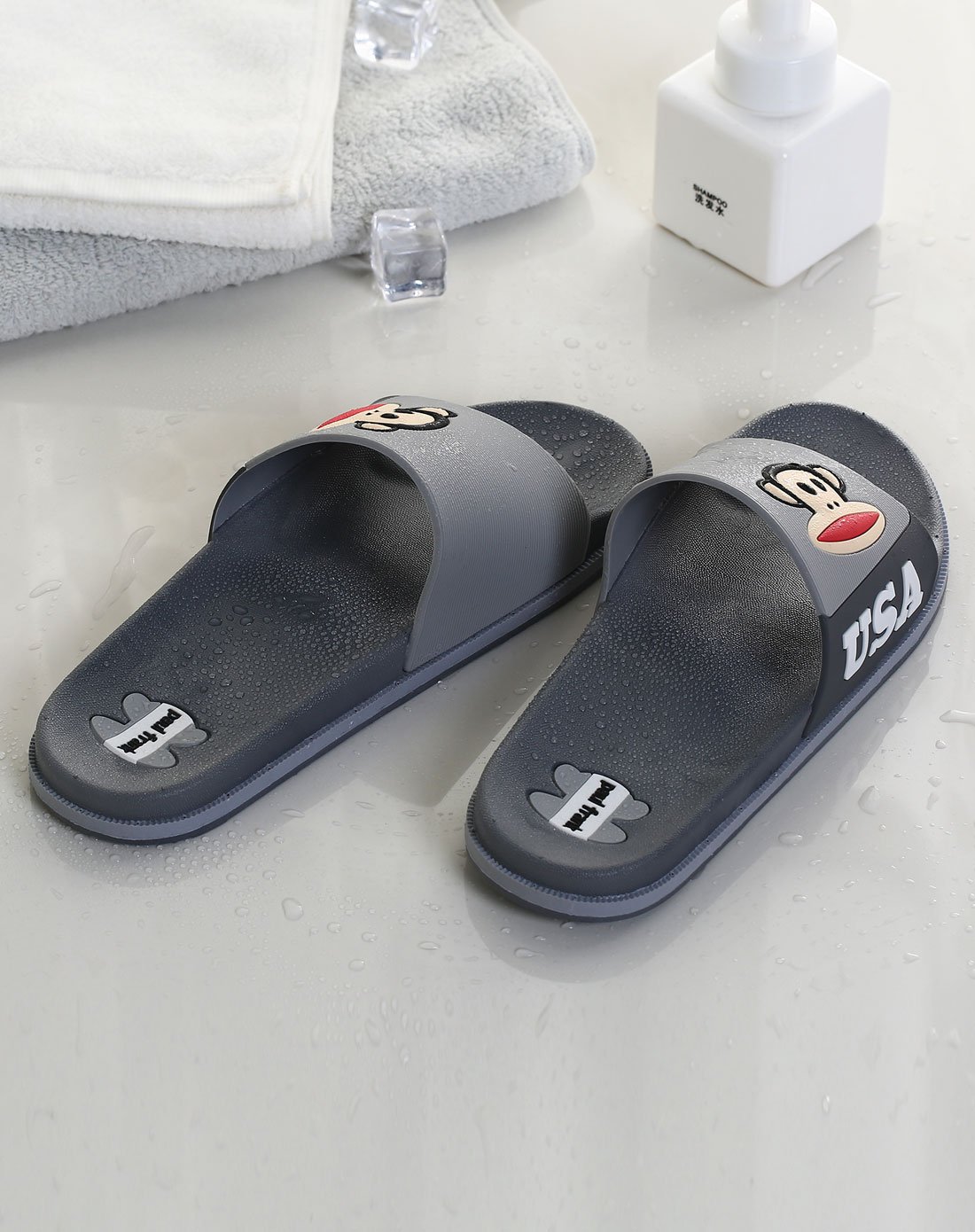 h&3大嘴猴主题家居拖鞋专场舒适贴脚,时尚可爱,大嘴猴系列男款灰色