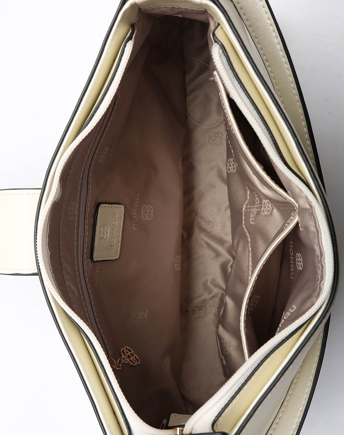 女款雅致米白色单肩包