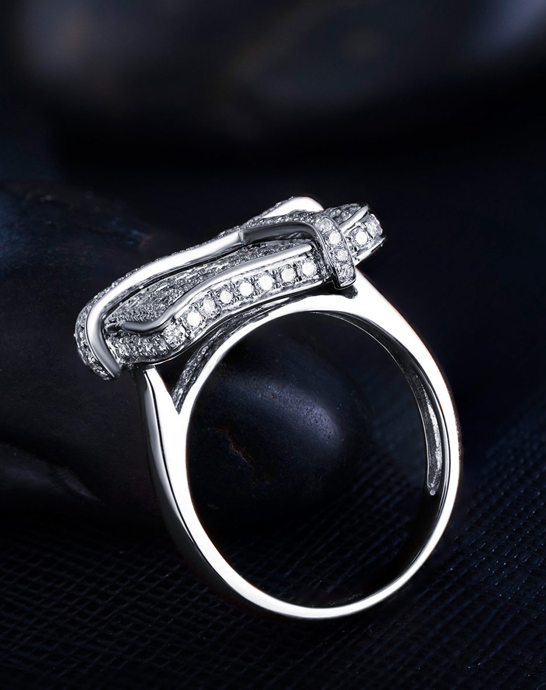 喜钻18k金共93分豪华群钻钻石女戒