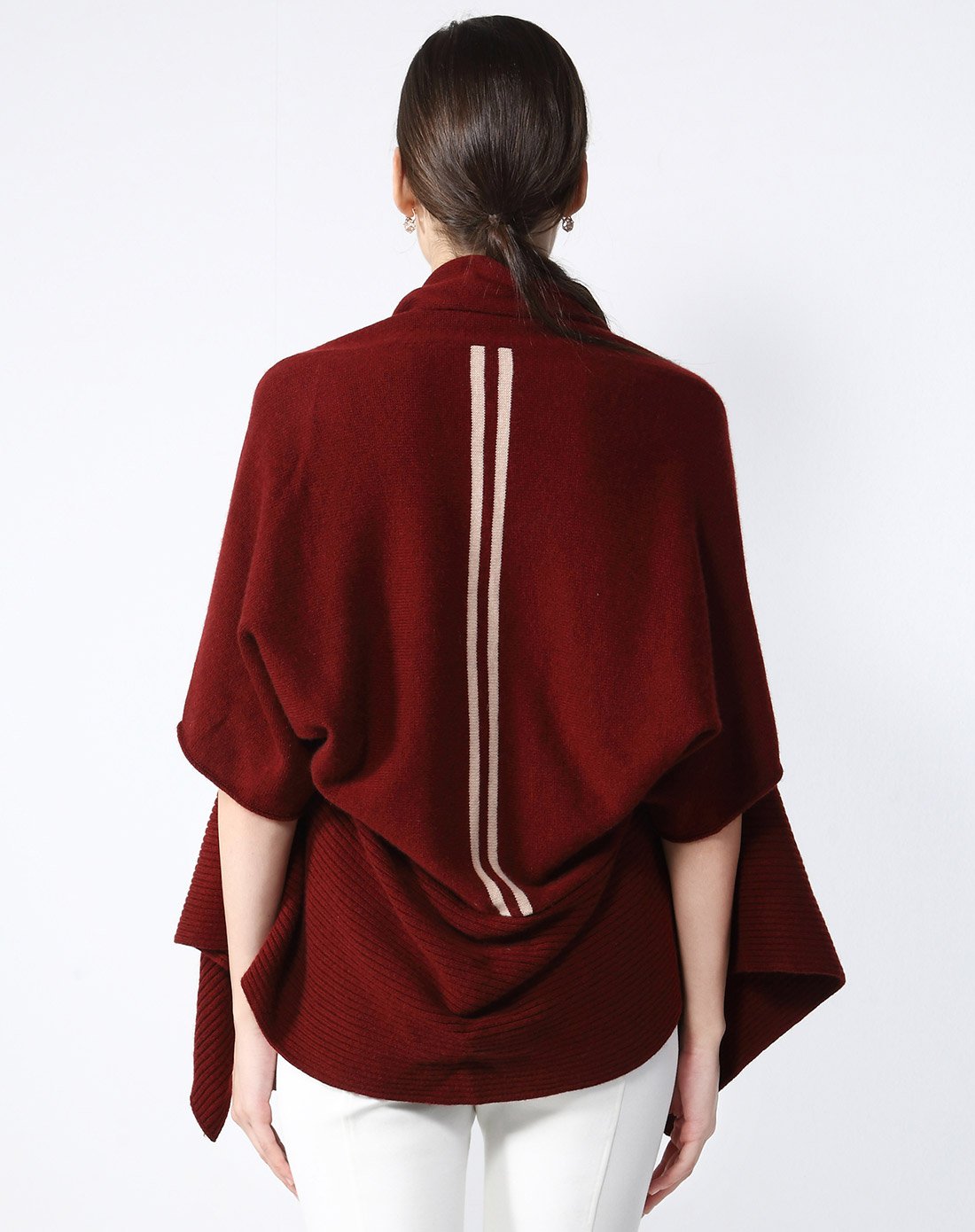 女式个性羊绒披衫