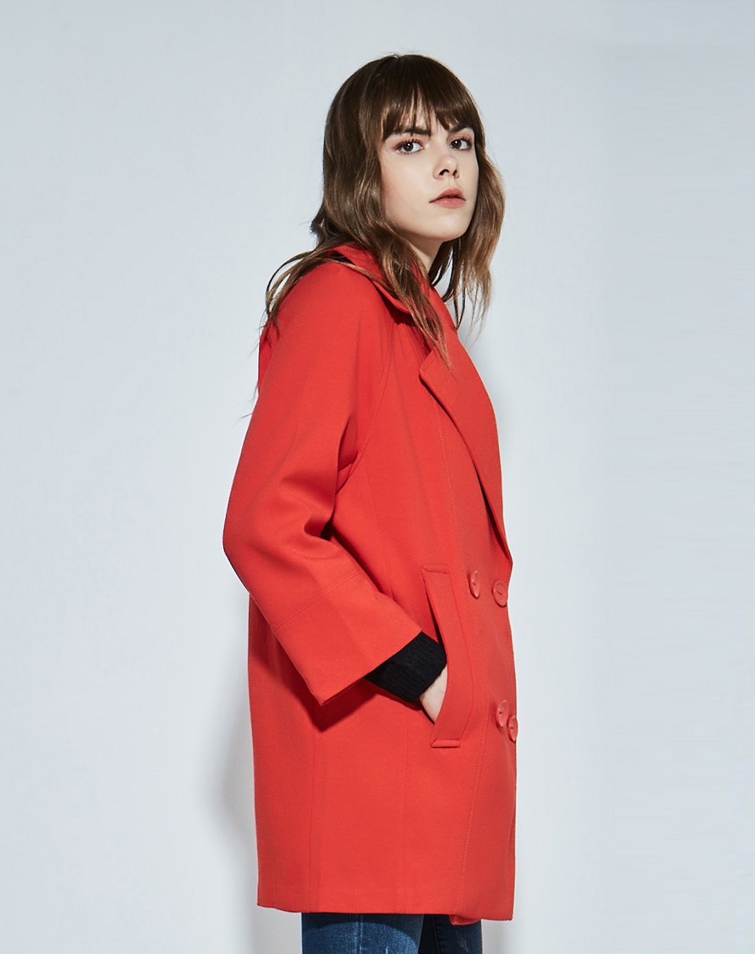 双排扣插肩袖中长款外套橘红