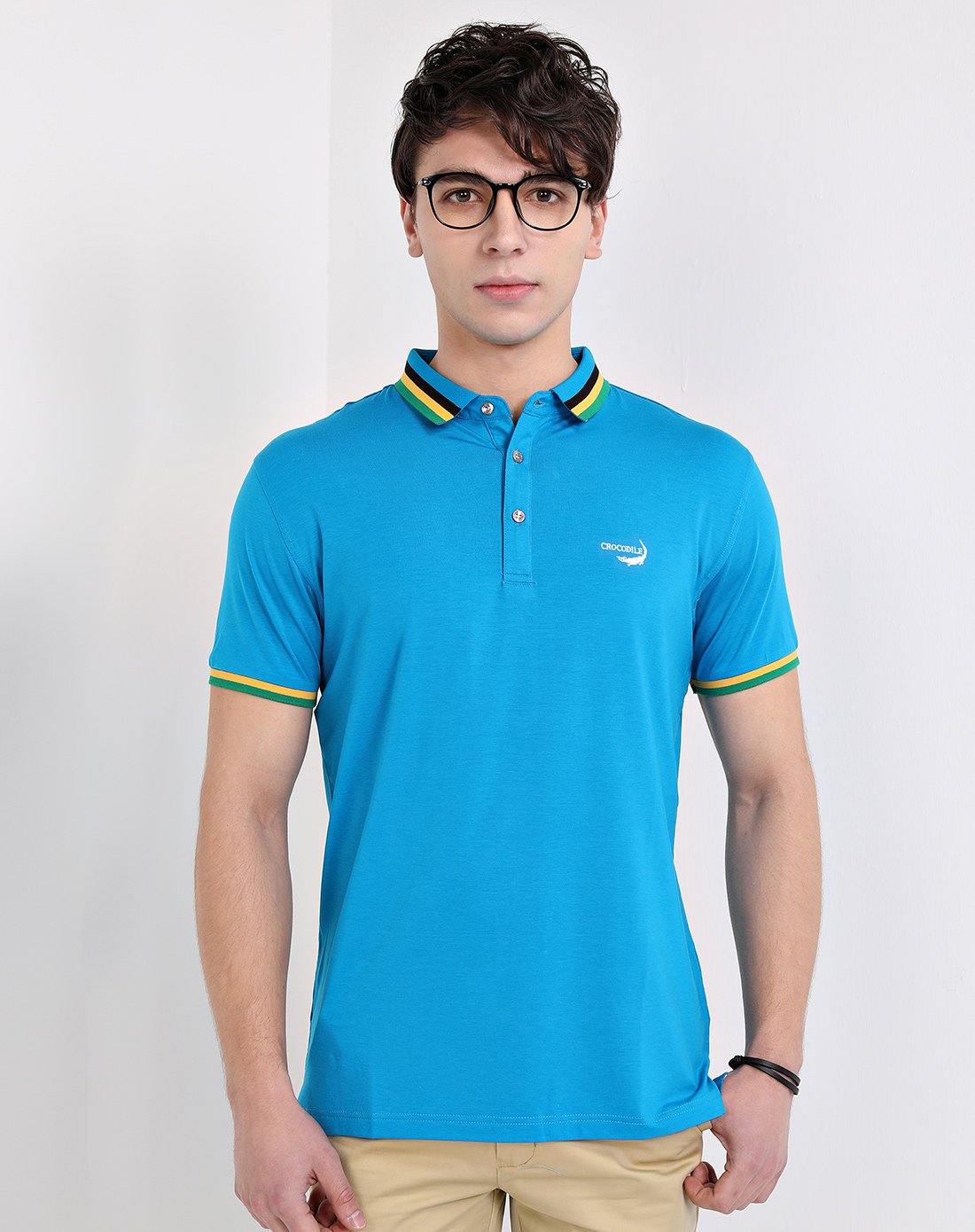 男款蓝色时尚方领下摆开衩polo衫