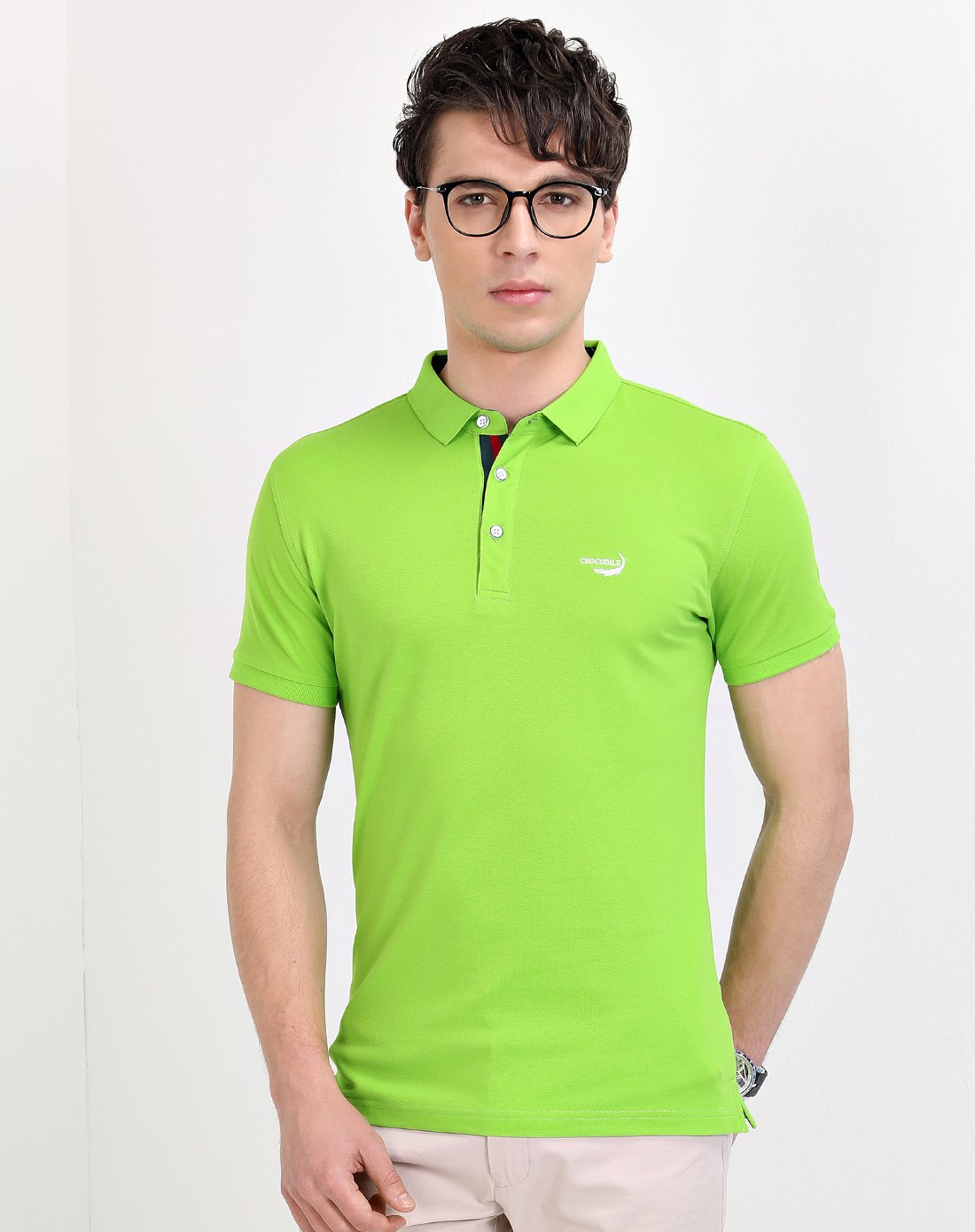 男款苹果绿棉质舒适方领polo衫