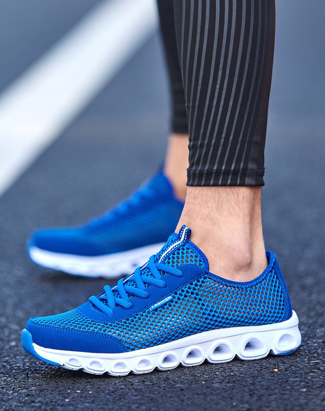 大网眼网布 男款透气鞋 透气排汗兰色