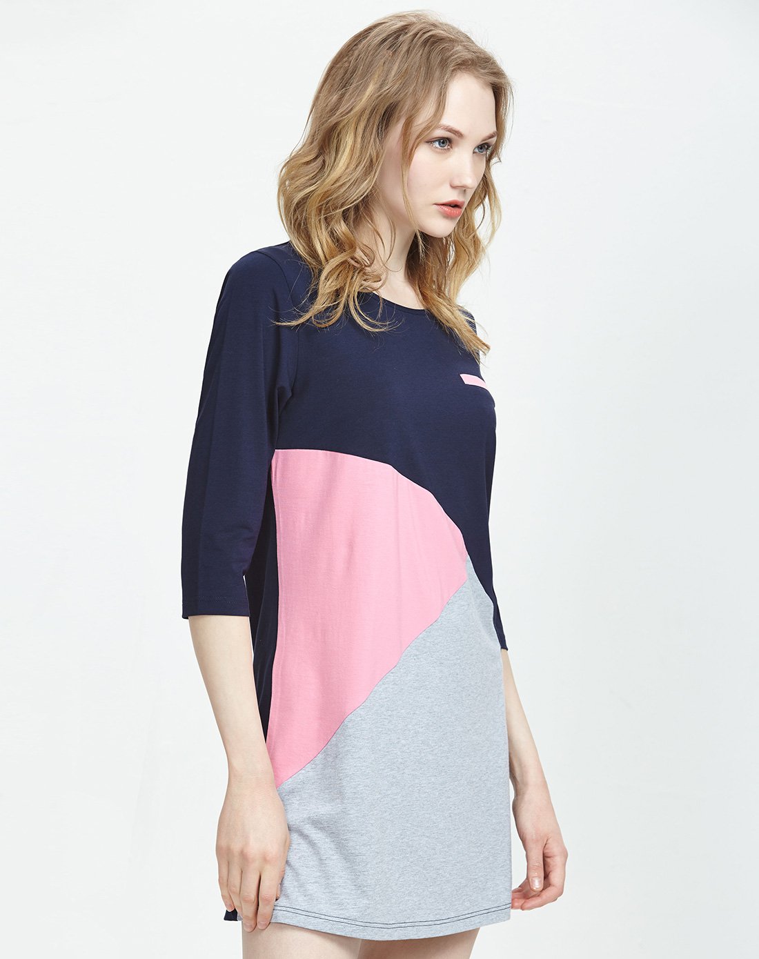 女士拼接中长款外穿上衣粉色