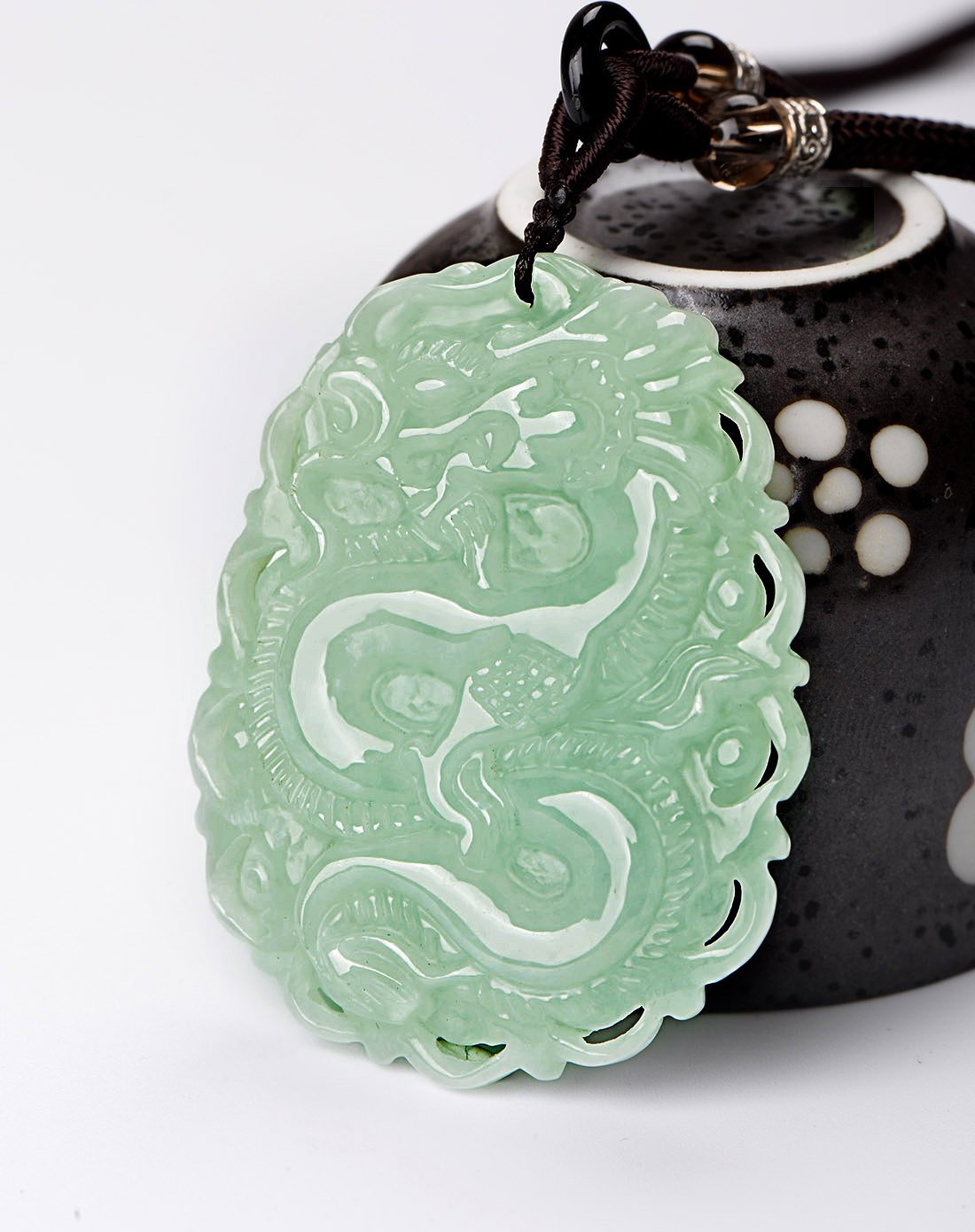 伊戴娇 天然翡翠a货豆种至尊龙牌挂件