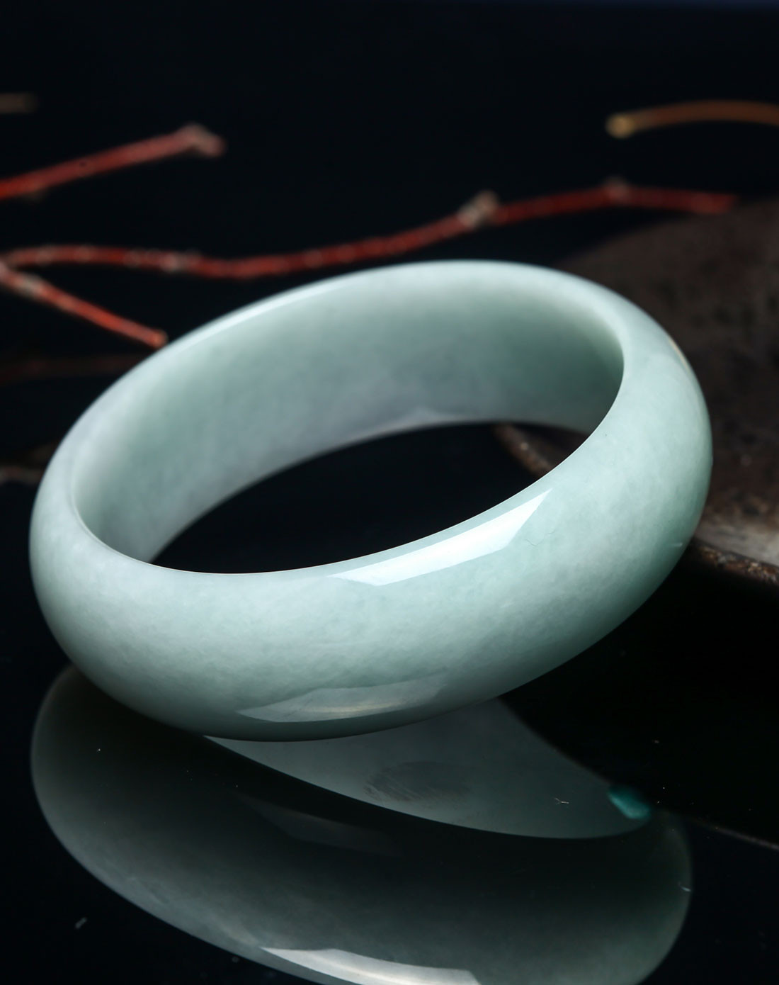 穗南 气质淡绿翡翠糯种手镯