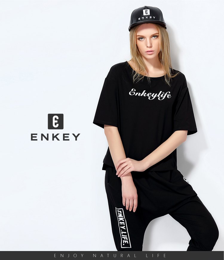 enkey香港潮牌服饰专场宽松舒适 女款运动短袖套装 简约字母黑色en