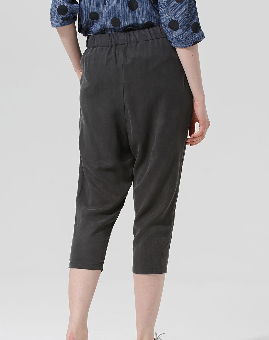 九分系带休闲萝卜裤