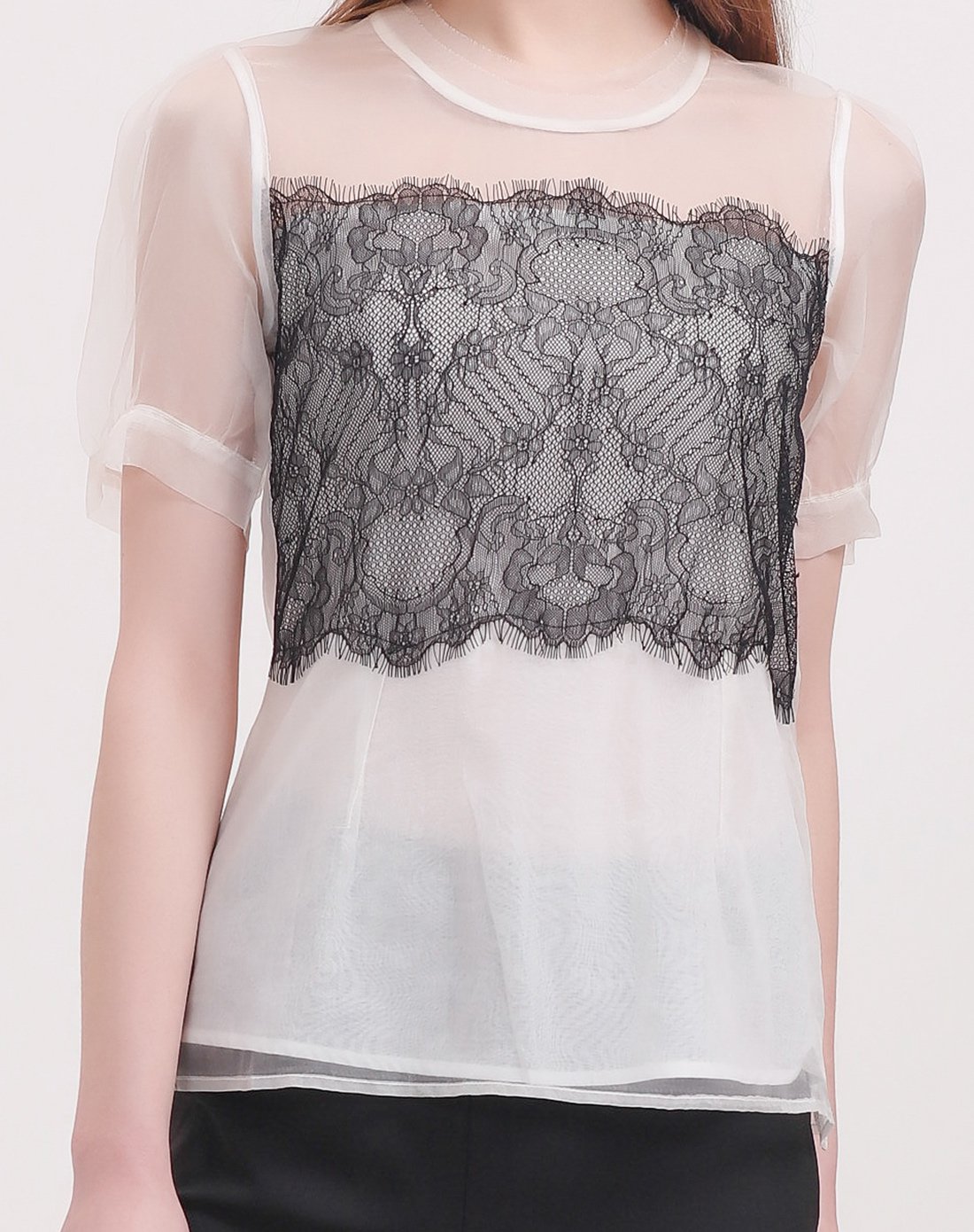 气质淑女欧根纱前胸蕾丝短袖白色