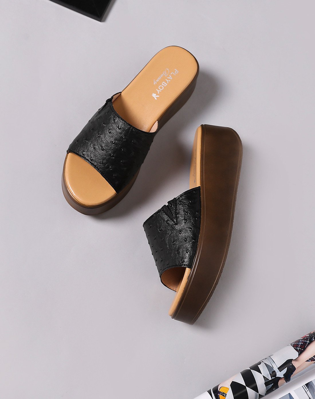 【牛皮】一字型简约增高女凉拖鞋黑色