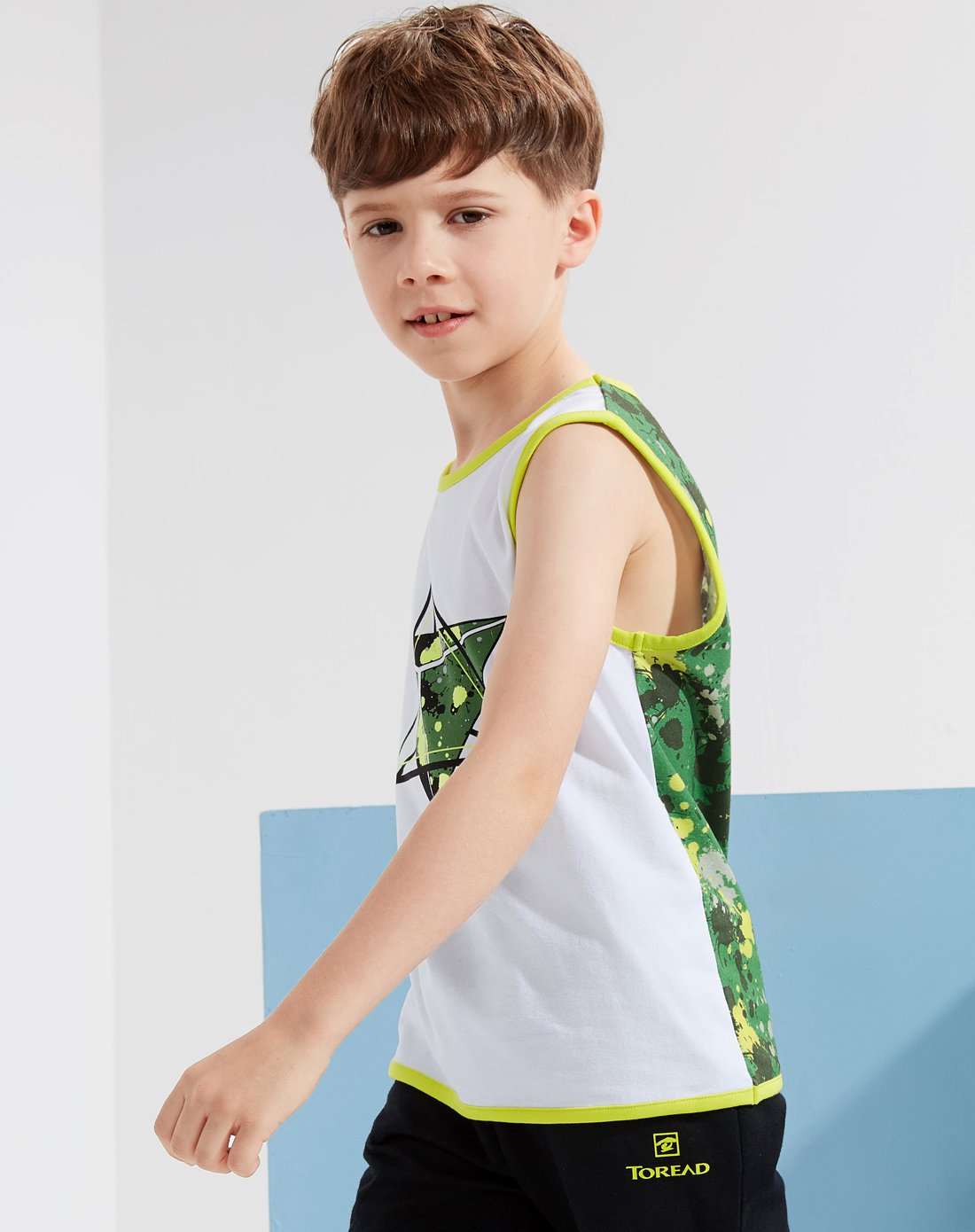 男童印花户外时尚针织背心