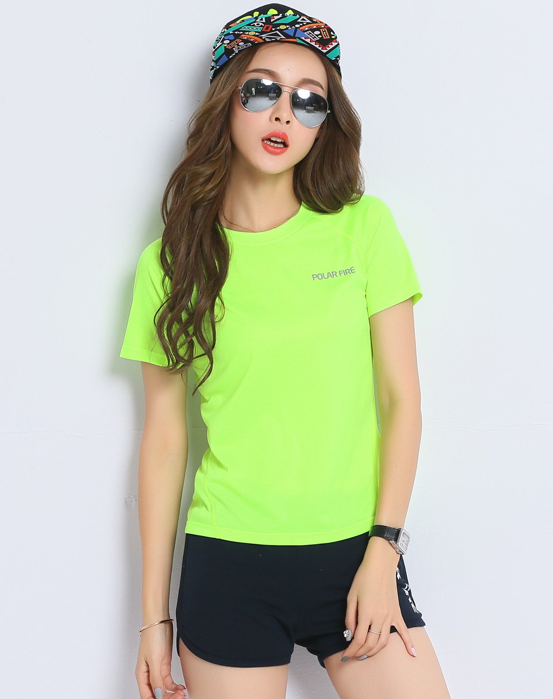 17年新款 女款圆领短袖t恤 跑步运动女玫红