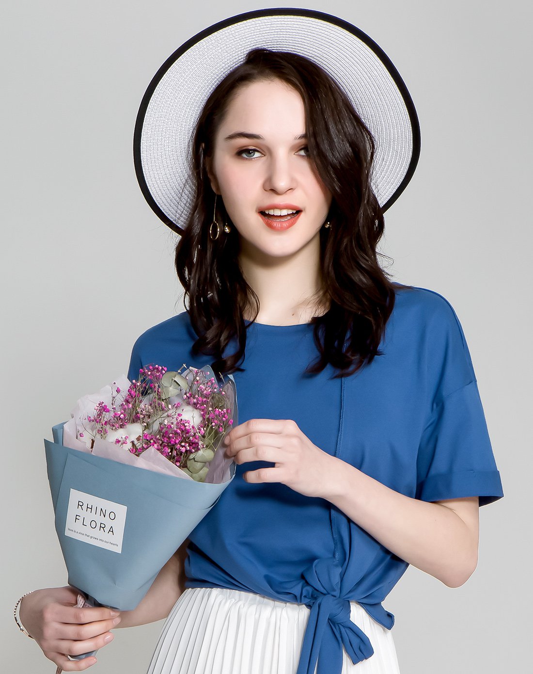 慕诗涵 下摆打结结构款针织t恤蓝色