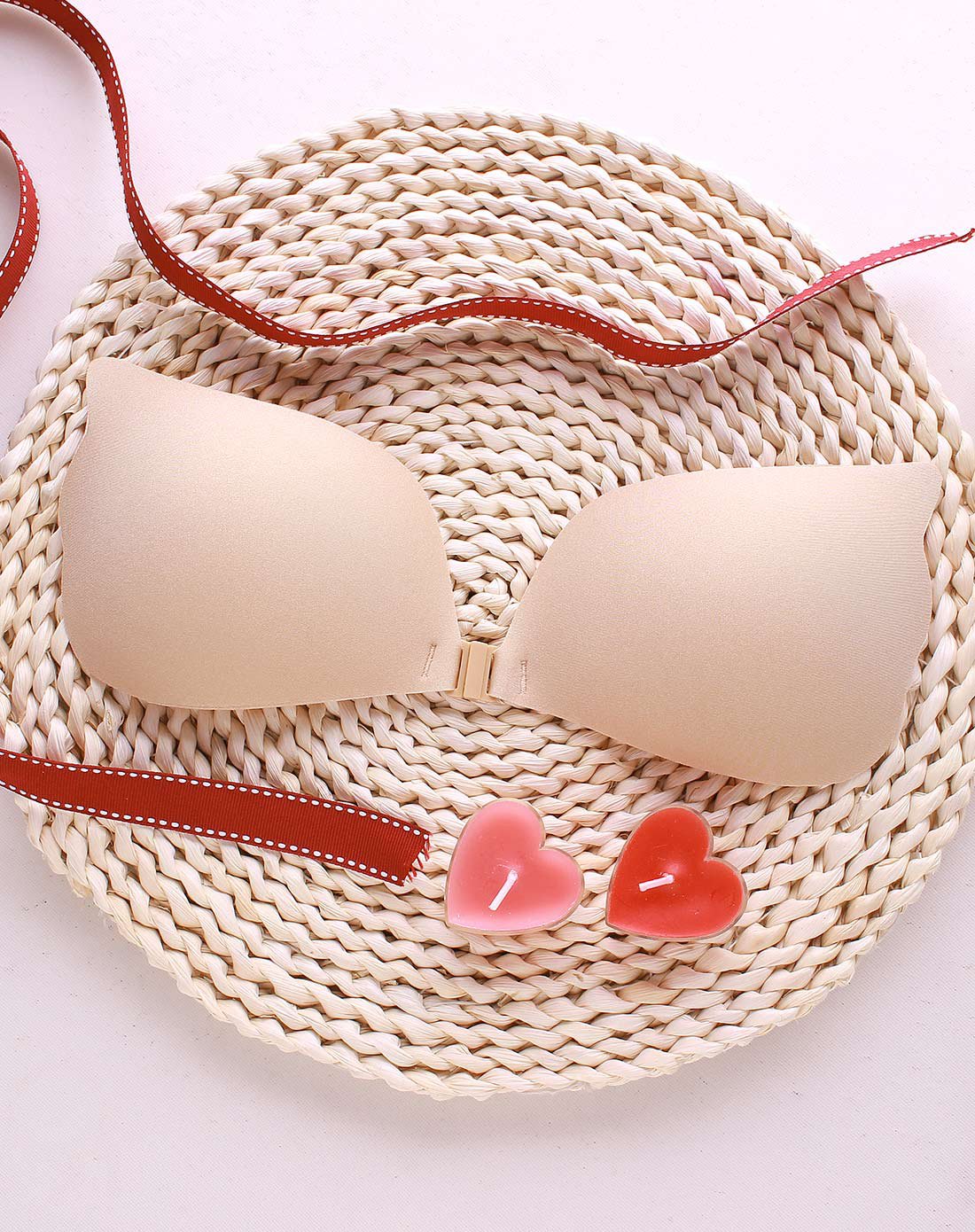 硅胶隐形文胸贴聚拢新娘婚纱礼服乳贴内衣